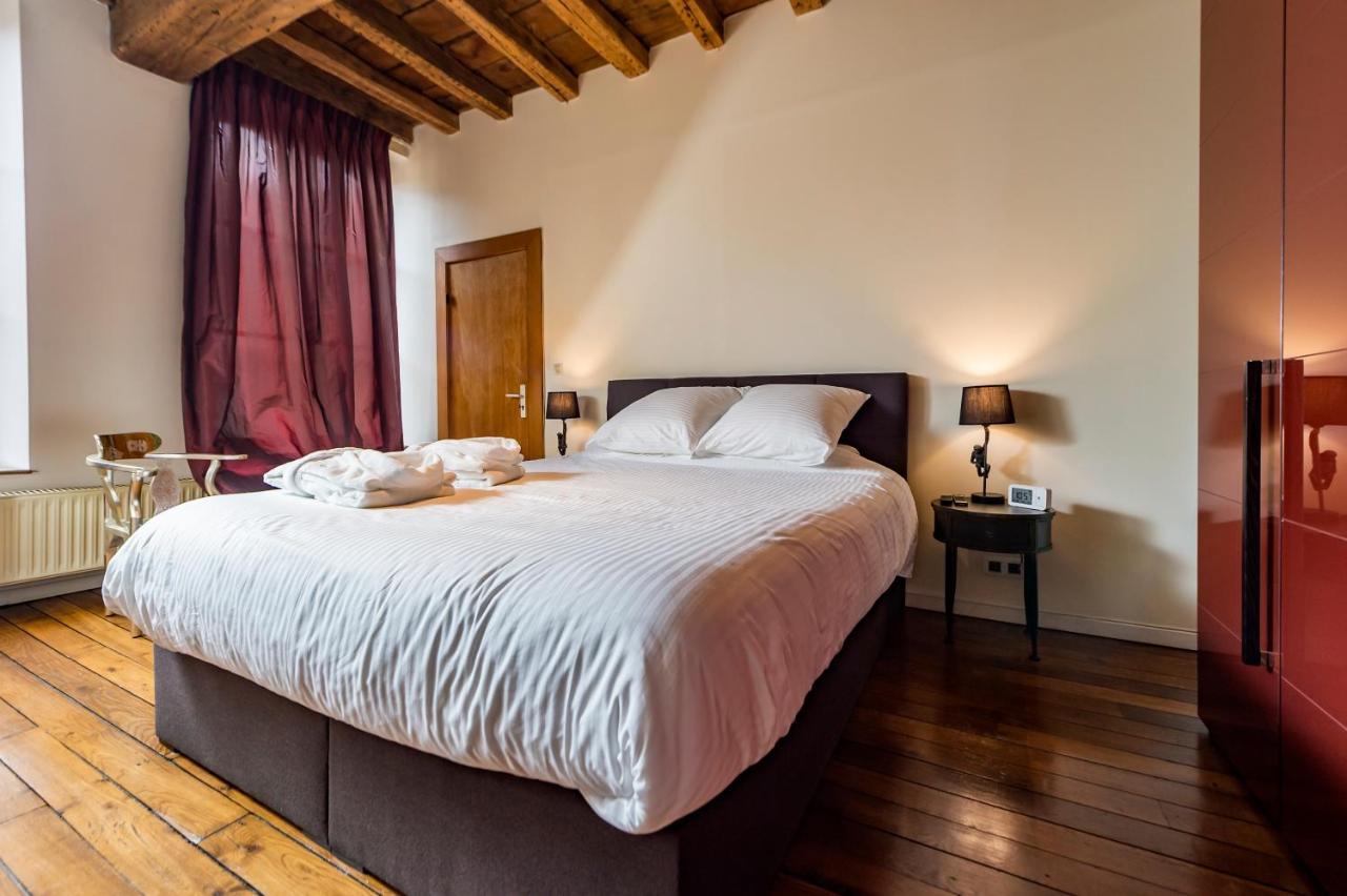 Suite Mana Ohana - Luxe Et Authenticite A 2 Pas De La Place Ducale Avec Parking Prive ชาร์เลอวิลล์-เมซิแยร์ ภายนอก รูปภาพ
