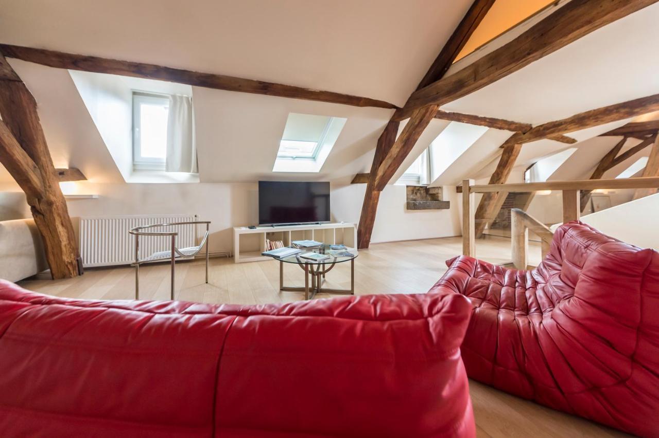 Suite Mana Ohana - Luxe Et Authenticite A 2 Pas De La Place Ducale Avec Parking Prive ชาร์เลอวิลล์-เมซิแยร์ ภายนอก รูปภาพ